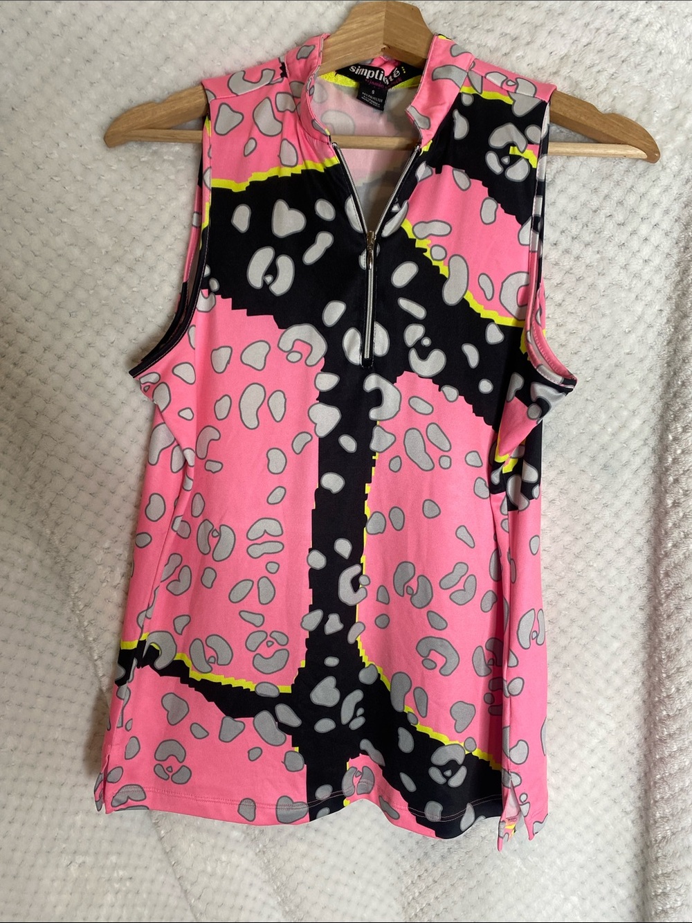 Simplicite by Jamie Sodock bright print shirt